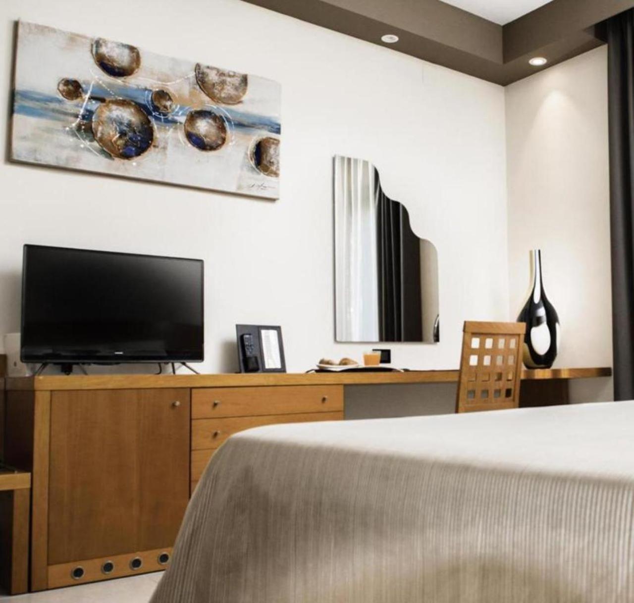 Hotel Agora Sure Hotel Collection By Best Western 拉戈帕特里亚 外观 照片
